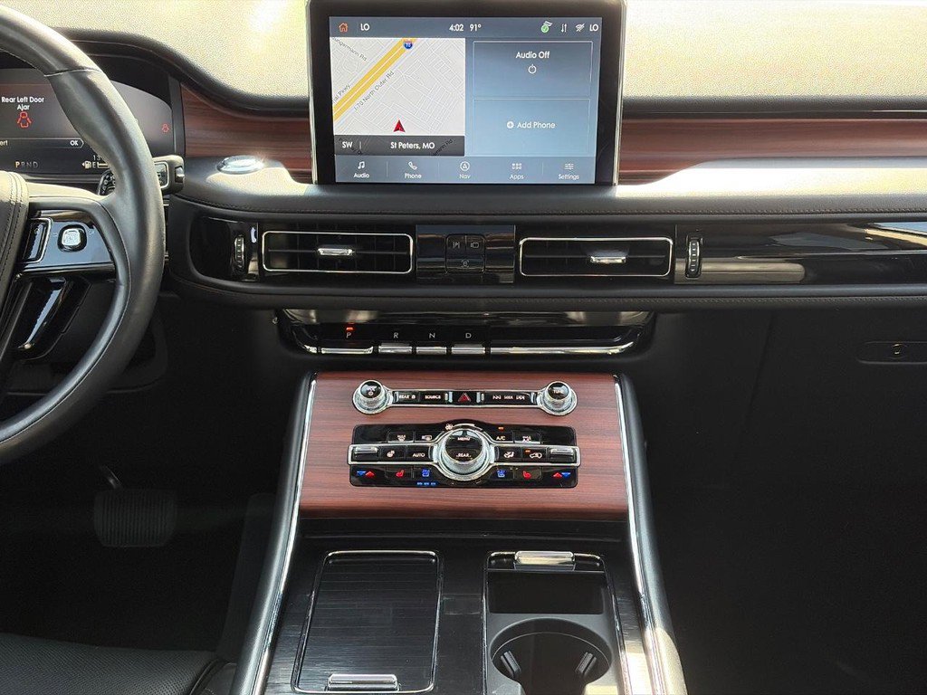 Used 2023 Lincoln Aviator Reserve w/ Equipment Group 201A AWD/4WD image 15