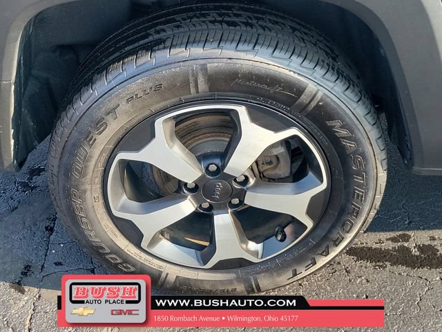 Used 2020 Jeep Renegade Trailhawk w/ Cold Weather Group AWD/4WD image 5