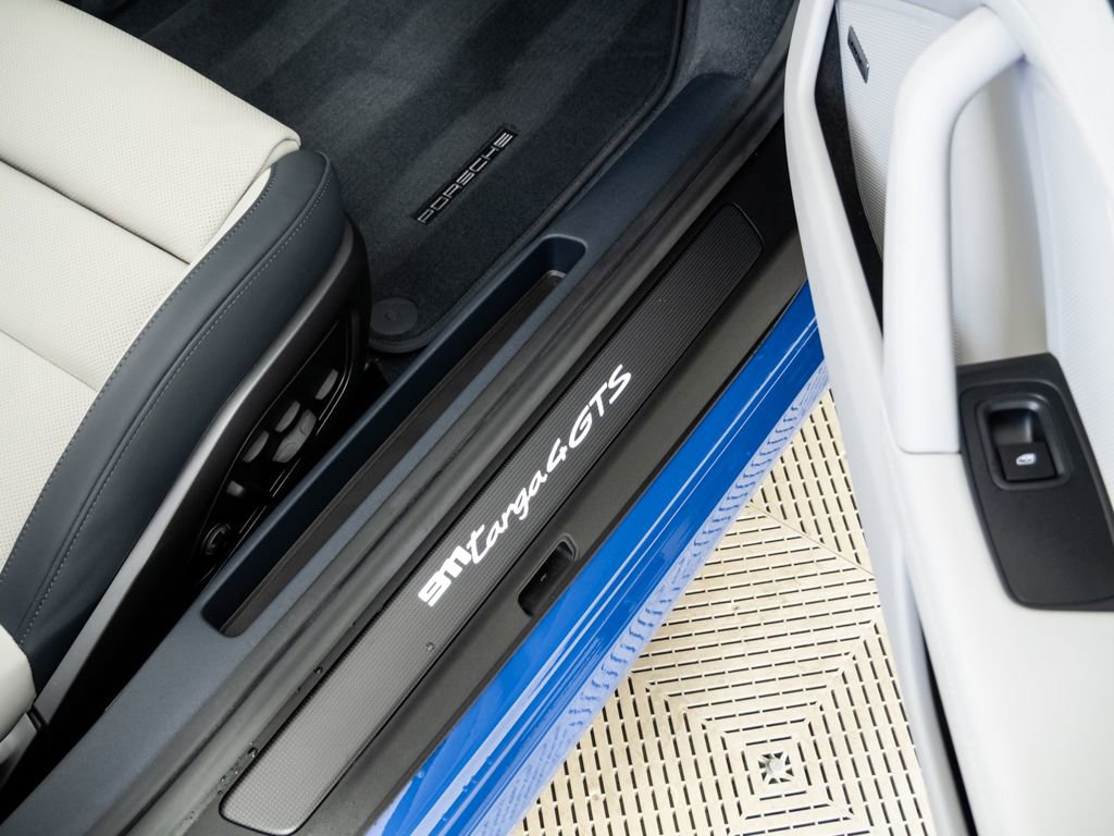 Certified 2026 Porsche 911 Targa 4 GTS image 23