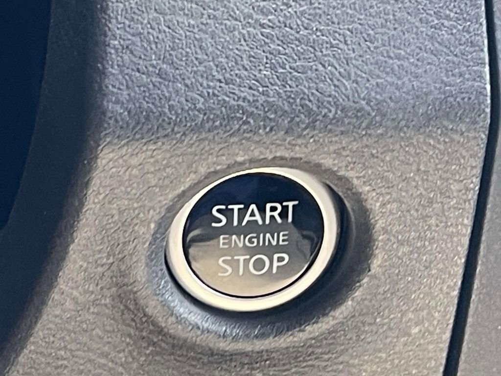 Used 2025 Nissan Frontier Pro-X w/ Pro Convenience Package image 25