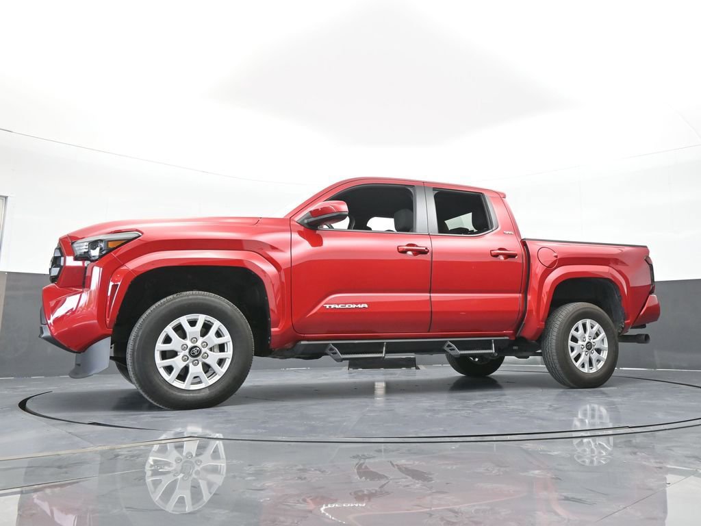 Used 2025 Toyota Tacoma SR5 image 59