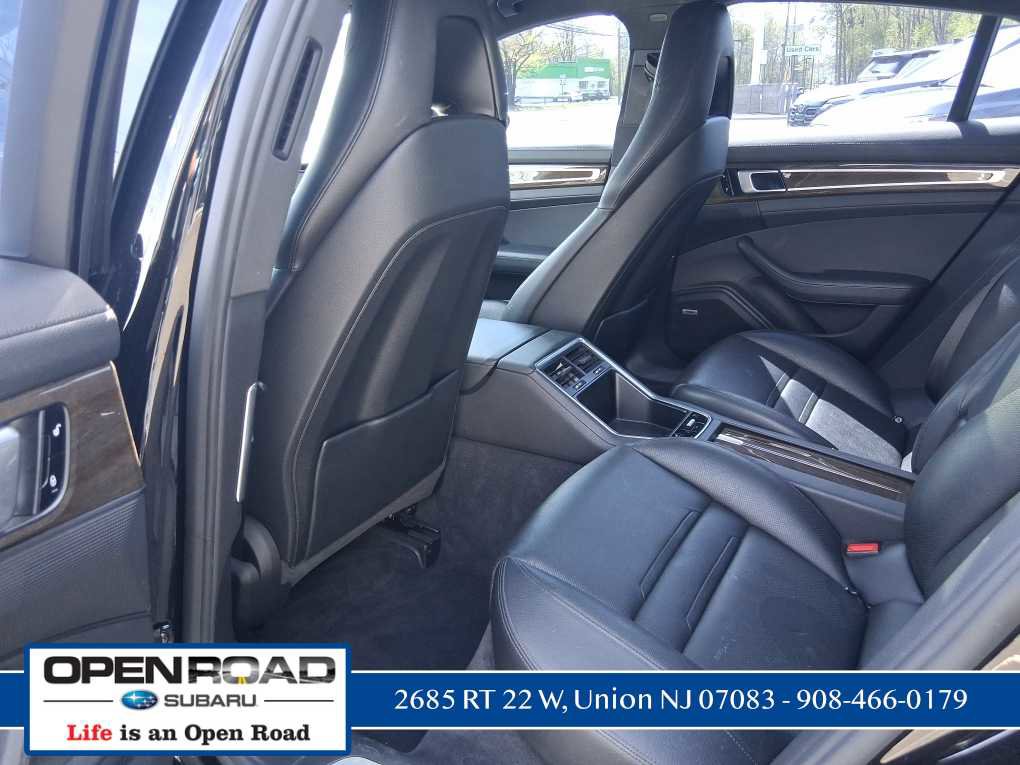 Used 2018 Porsche Panamera 4S AWD/4WD image 10