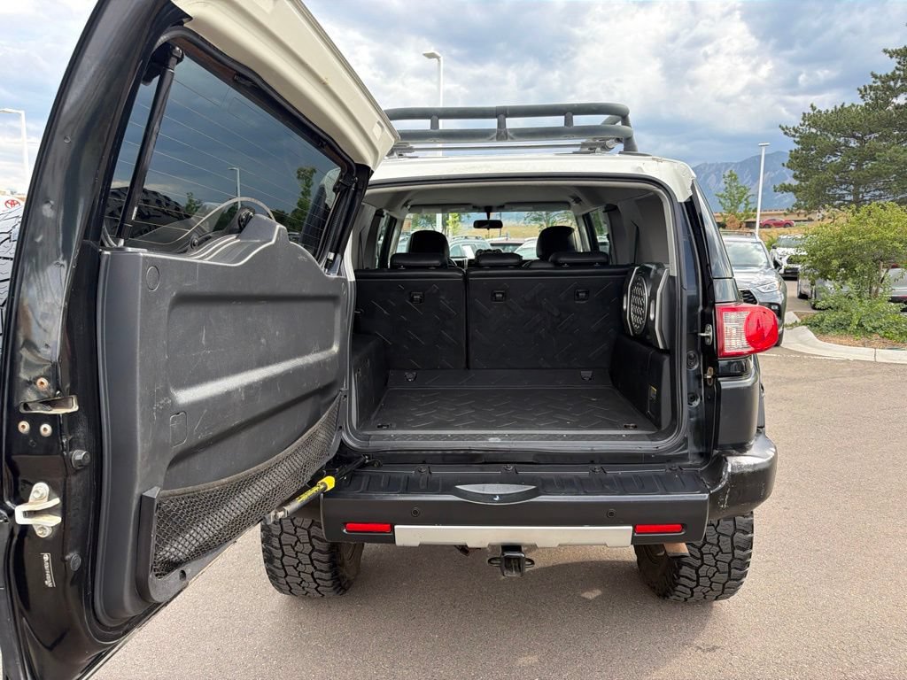 Used 2007 Toyota FJ Cruiser 4WD w/ Upgrade Pkg 2 image 14