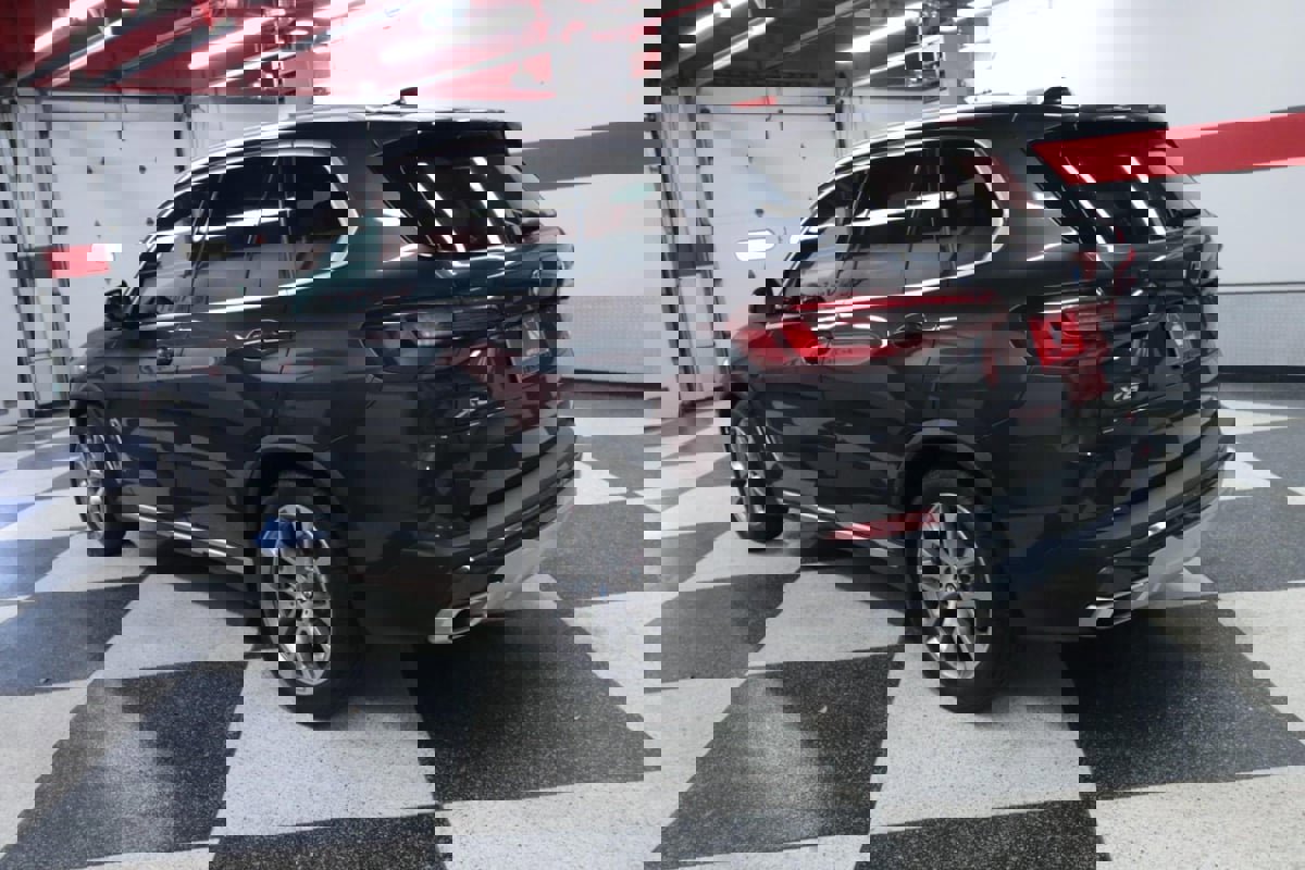 Used 2023 BMW X5 xDrive40i image 6