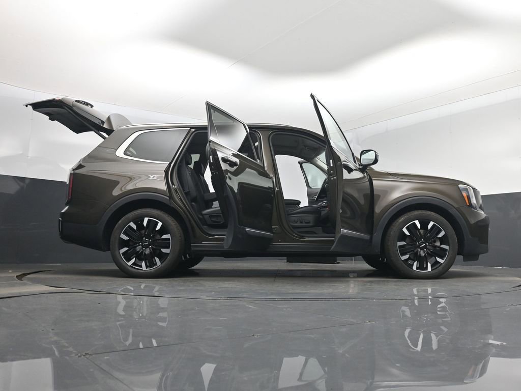 Used 2023 Kia Telluride SX Prestige image 7