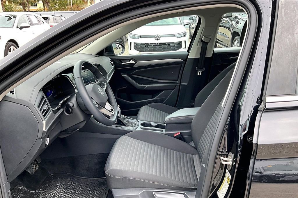 Certified 2024 Volkswagen Jetta S image 20