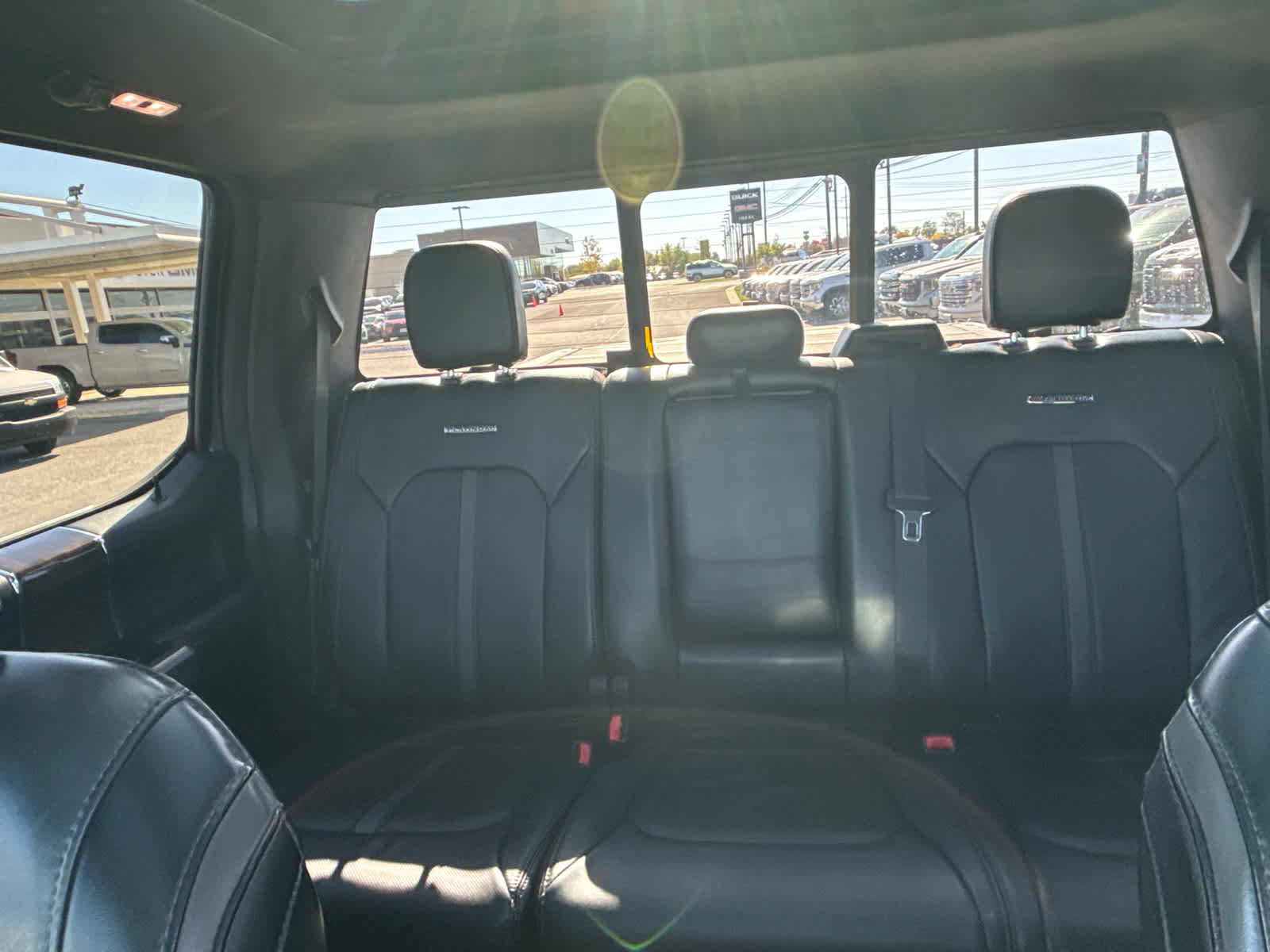 Used 2017 Ford F250 Platinum w/ Platinum Ultimate Package AWD/4WD image 63