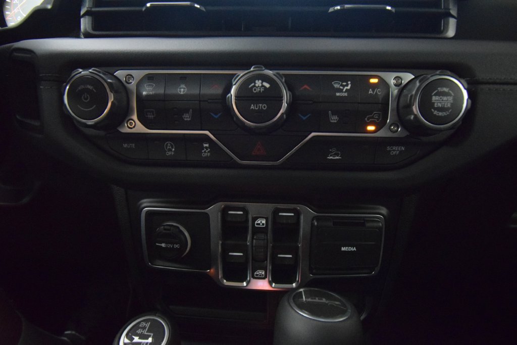 New 2026 Jeep Gladiator Sport AWD/4WD image 21