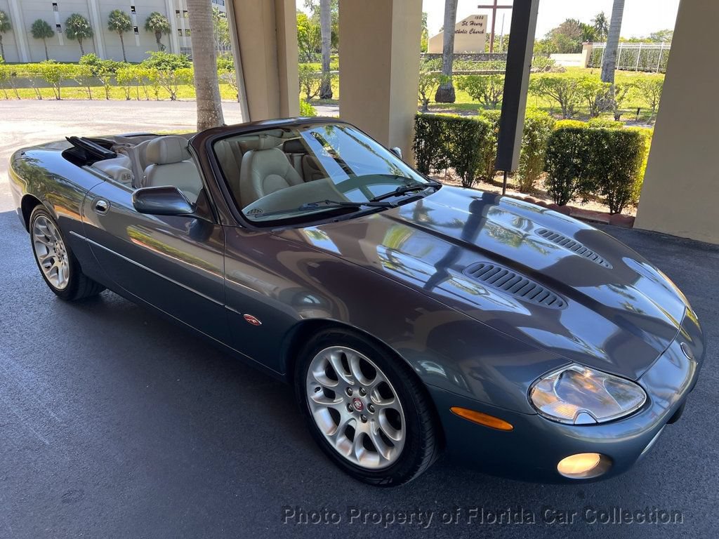 Used 2001 Jaguar XKR Convertible RWD image 74
