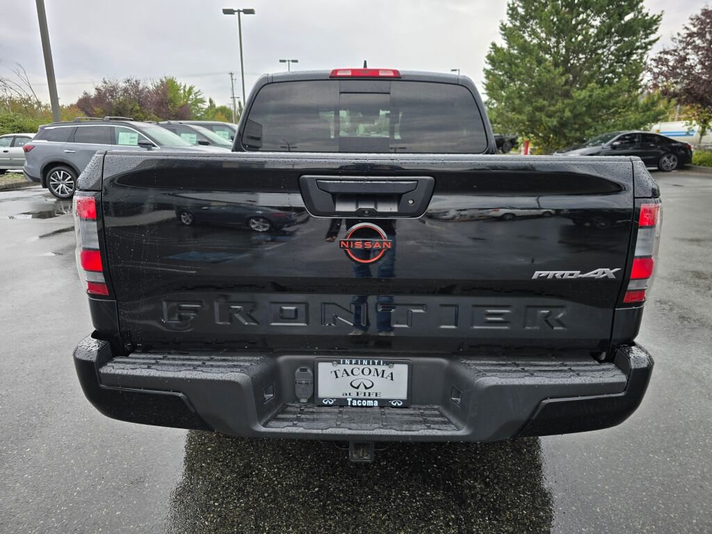 Used 2023 Nissan Frontier PRO-4X w/ Tow Package image 6