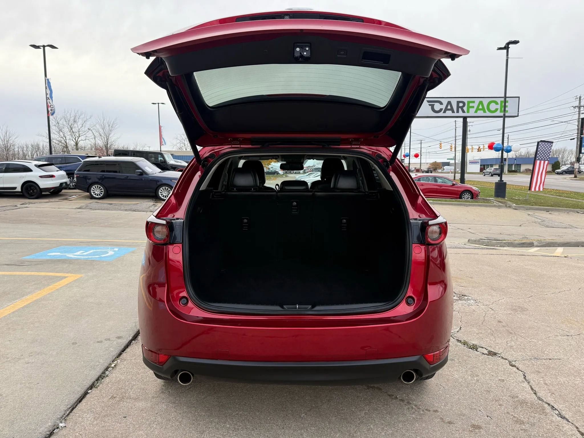 Used 2017 MAZDA CX-5 Touring w/ Preferred Equipment Package image 13
