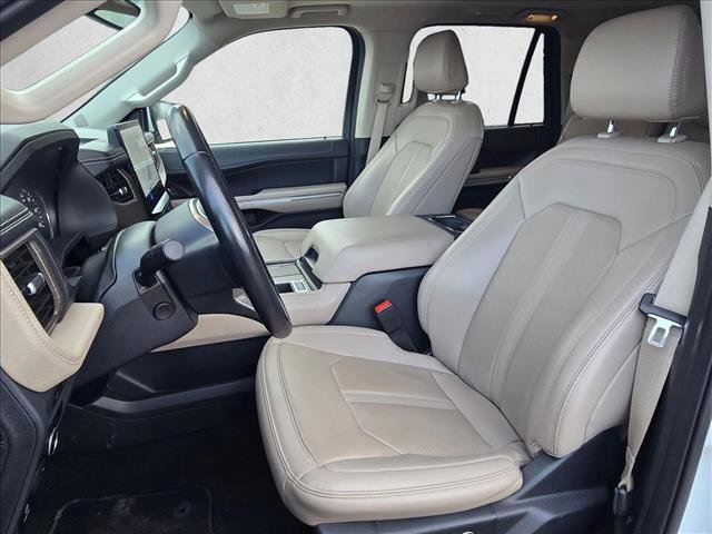 Used 2024 Ford Expedition Max Limited RWD image 17