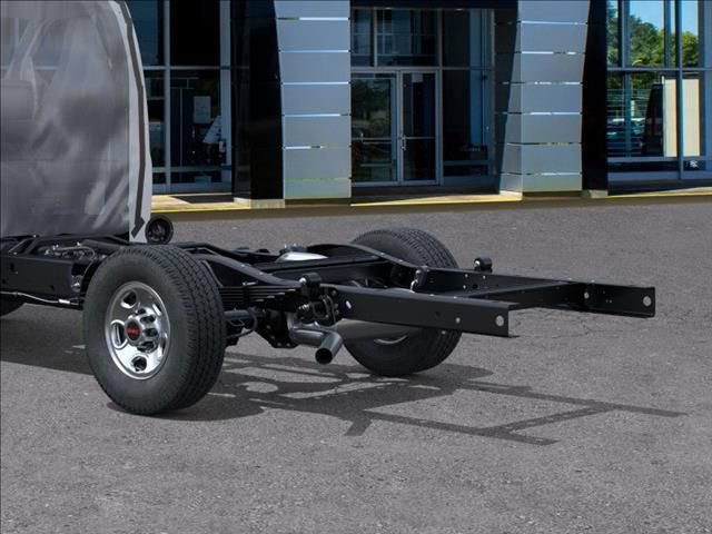 New 2025 GMC Savana 3500 w/ Power Convenience Package RWD image 11