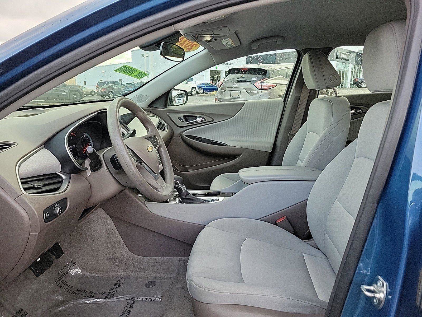 Used 2024 Chevrolet Malibu LT image 15