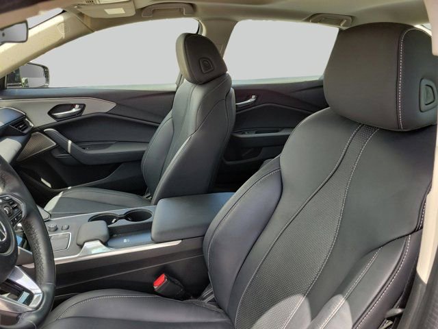 Certified 2025 Acura TLX w/ Technology Package image 8