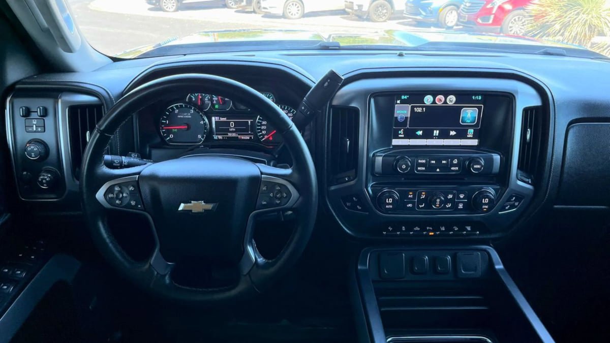 Used 2015 Chevrolet Silverado 2500 LTZ w/ Duramax Plus Package AWD/4WD image 40