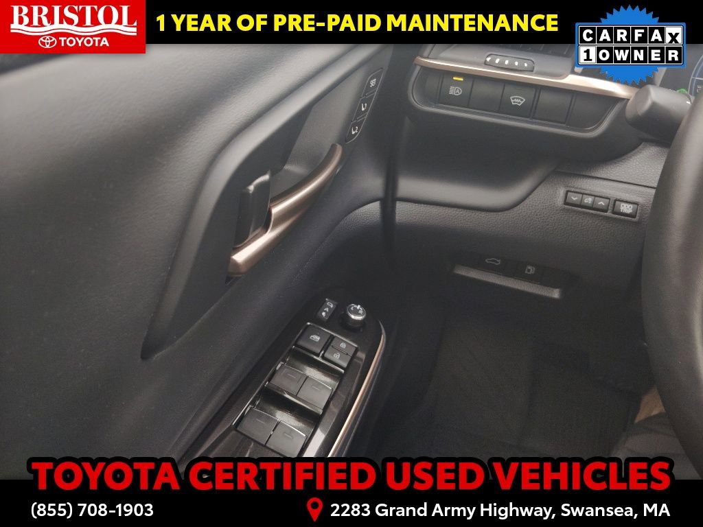 Used 2024 Toyota Crown Platinum AWD/4WD image 24