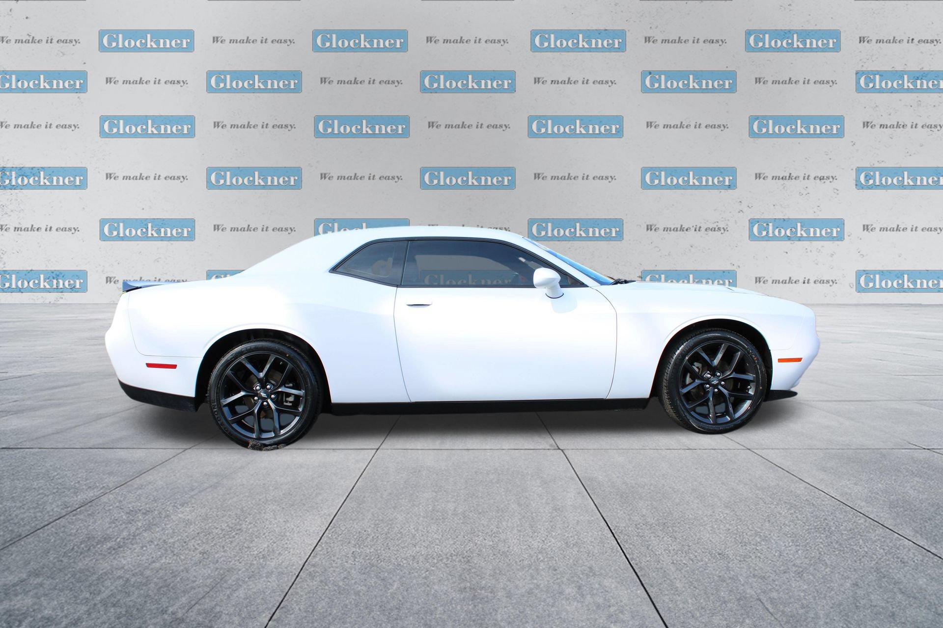 Used 2023 Dodge Challenger SXT w/ Blacktop Package RWD image 4