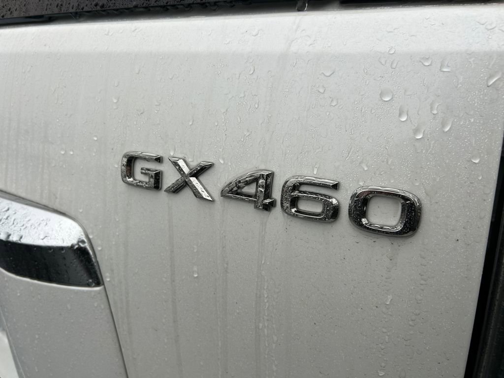 Used 2022 Lexus GX 460 Premium w/ Premium Package image 31