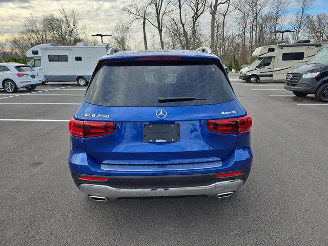 New 2026 Mercedes-Benz GLB 250 4MATIC image 4