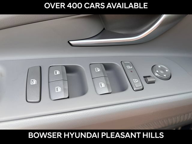 New 2026 Hyundai Elantra SEL Sport Premium FWD image 8