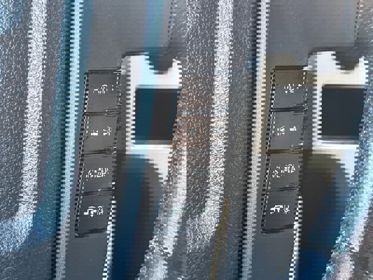 Used 2013 Ford F150 XLT w/ XLT Chrome Pkg image 23