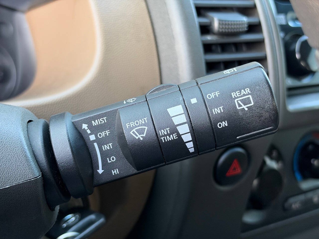 Used 2006 Nissan Xterra S w/ (U01) Utility Pkg AWD/4WD image 26