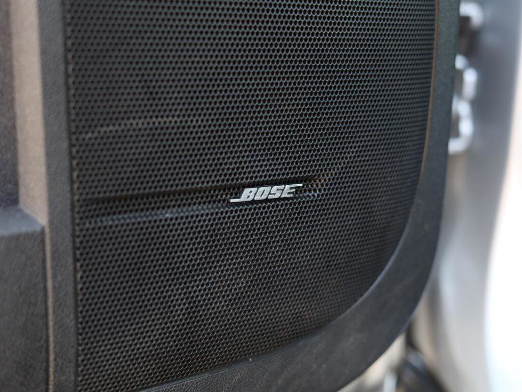 Used 2016 Chevrolet Traverse LT image 13