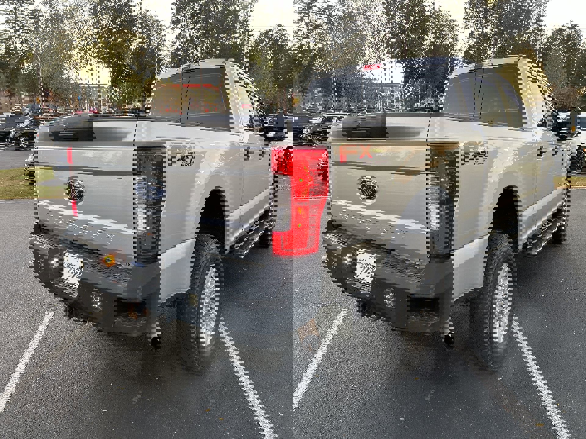 Used 2019 Ford F250 XL w/ STX Appearance Package image 9