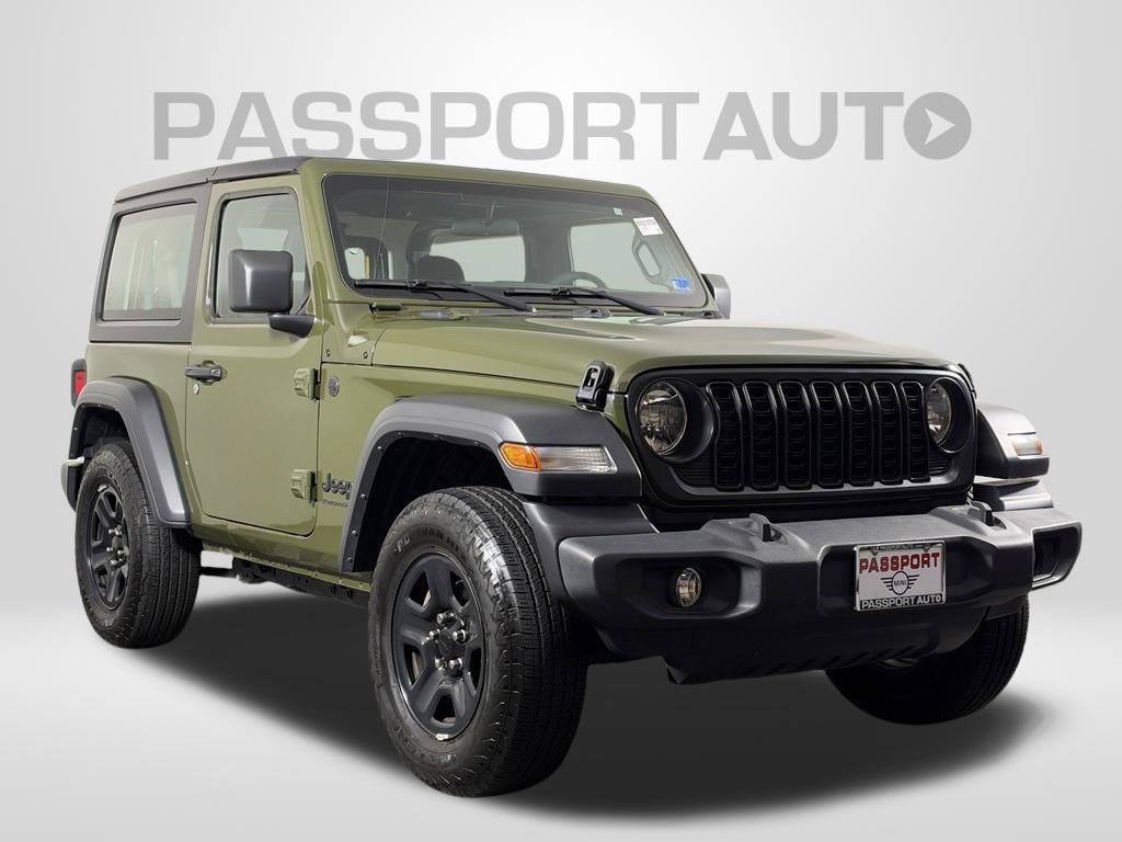 Used 2024 Jeep Wrangler Sport AWD/4WD image 3