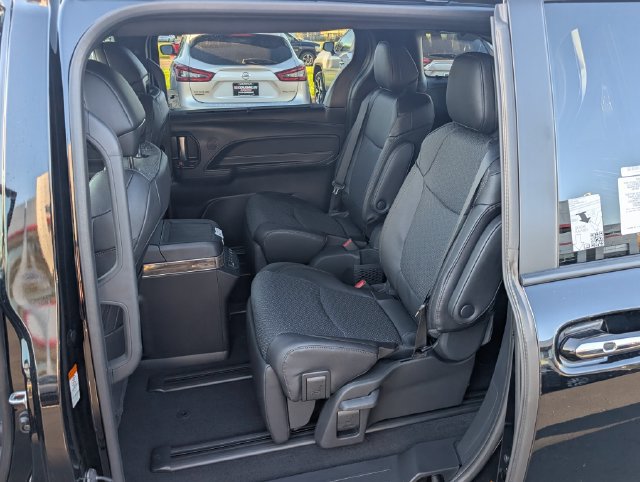 New 2026 Toyota Sienna Platinum AWD/4WD image 9