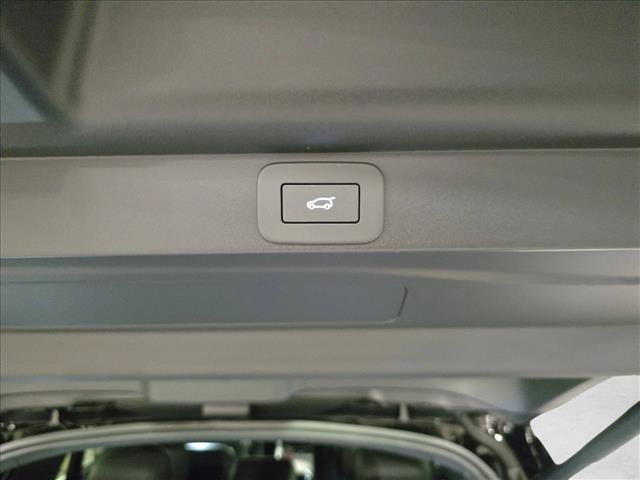 New 2026 Land Rover Range Rover Autobiography AWD/4WD image 13