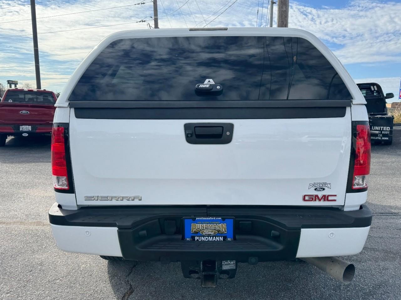 Used 2014 GMC Sierra 3500 Denali w/ Snow Plow Prep Package image 4