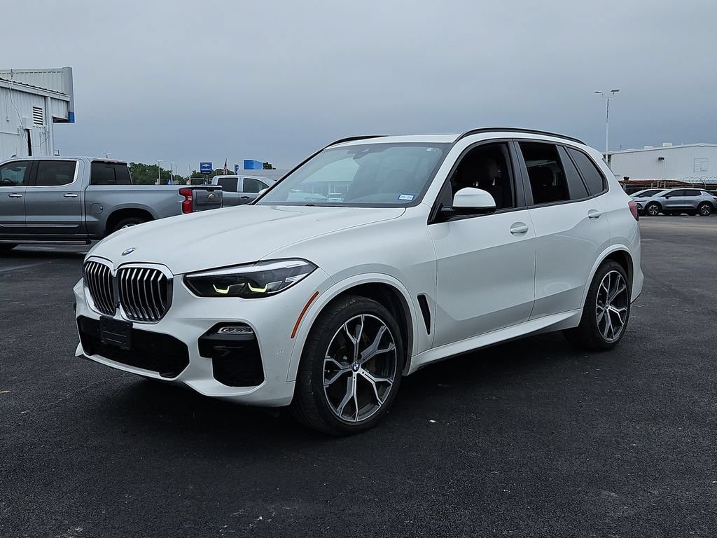 Used 2019 BMW X5 xDrive50i w/ M Sport Package AWD/4WD image 2