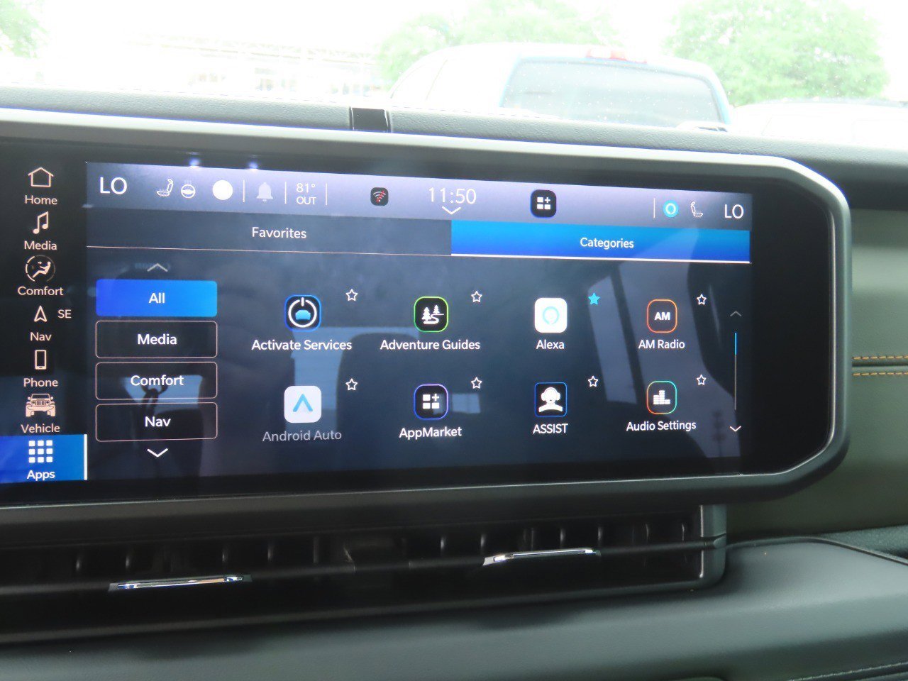 Used 2024 Jeep Gladiator Mojave image 30