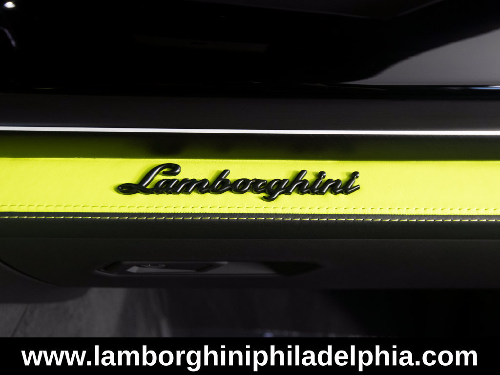 Used 2026 Lamborghini Urus S AWD/4WD image 37