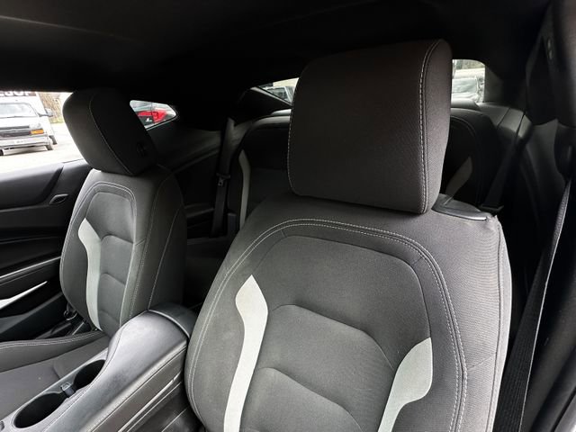 Used 2018 Chevrolet Camaro LT image 12