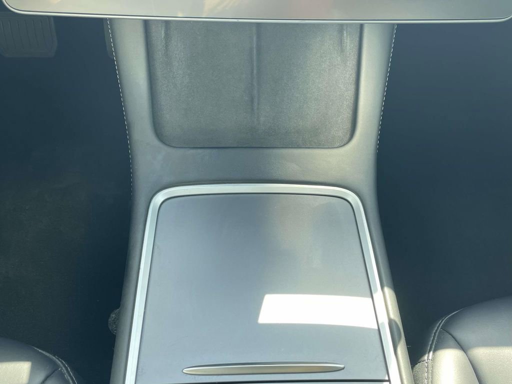 Used 2021 Tesla Model 3 Standard Range Plus image 25