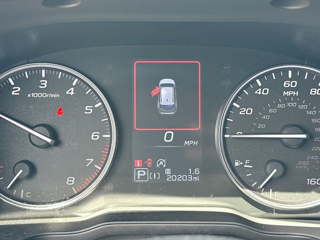 Used 2024 Subaru Crosstrek 2.0i Premium image 13