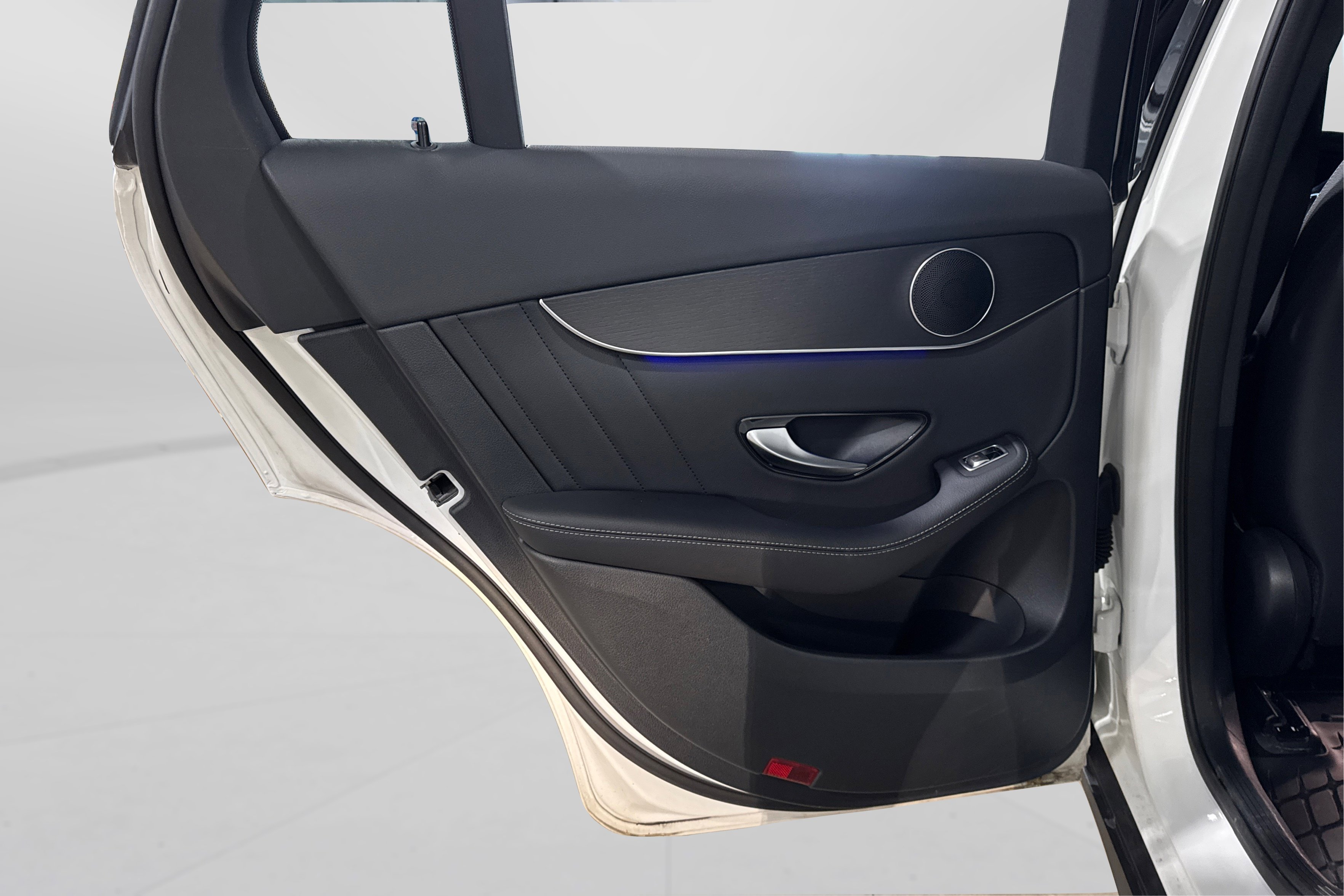 Used 2022 Mercedes-Benz GLC 300 4MATIC image 36