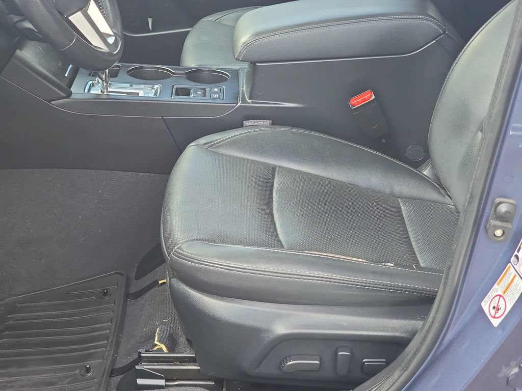Used 2017 Subaru Outback 2.5i Limited AWD/4WD image 29