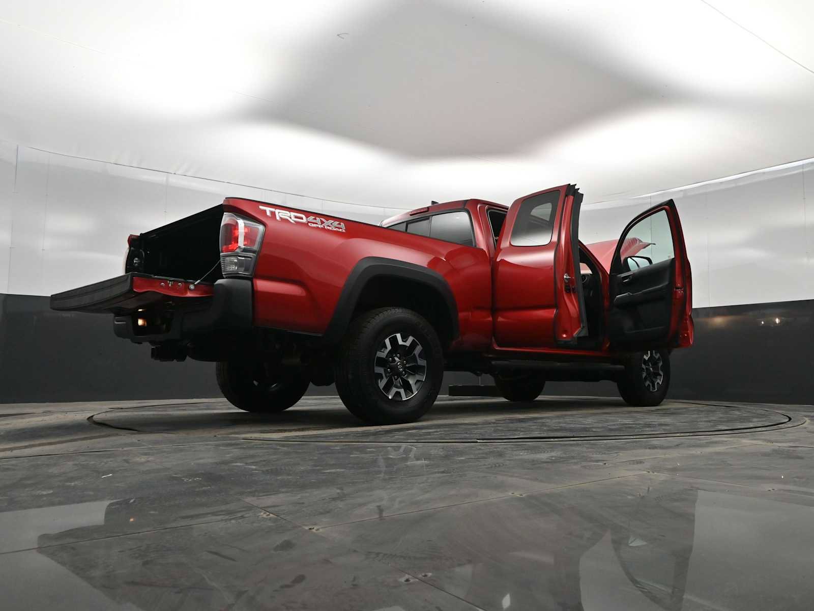 Used 2020 Toyota Tacoma TRD Off-Road image 45