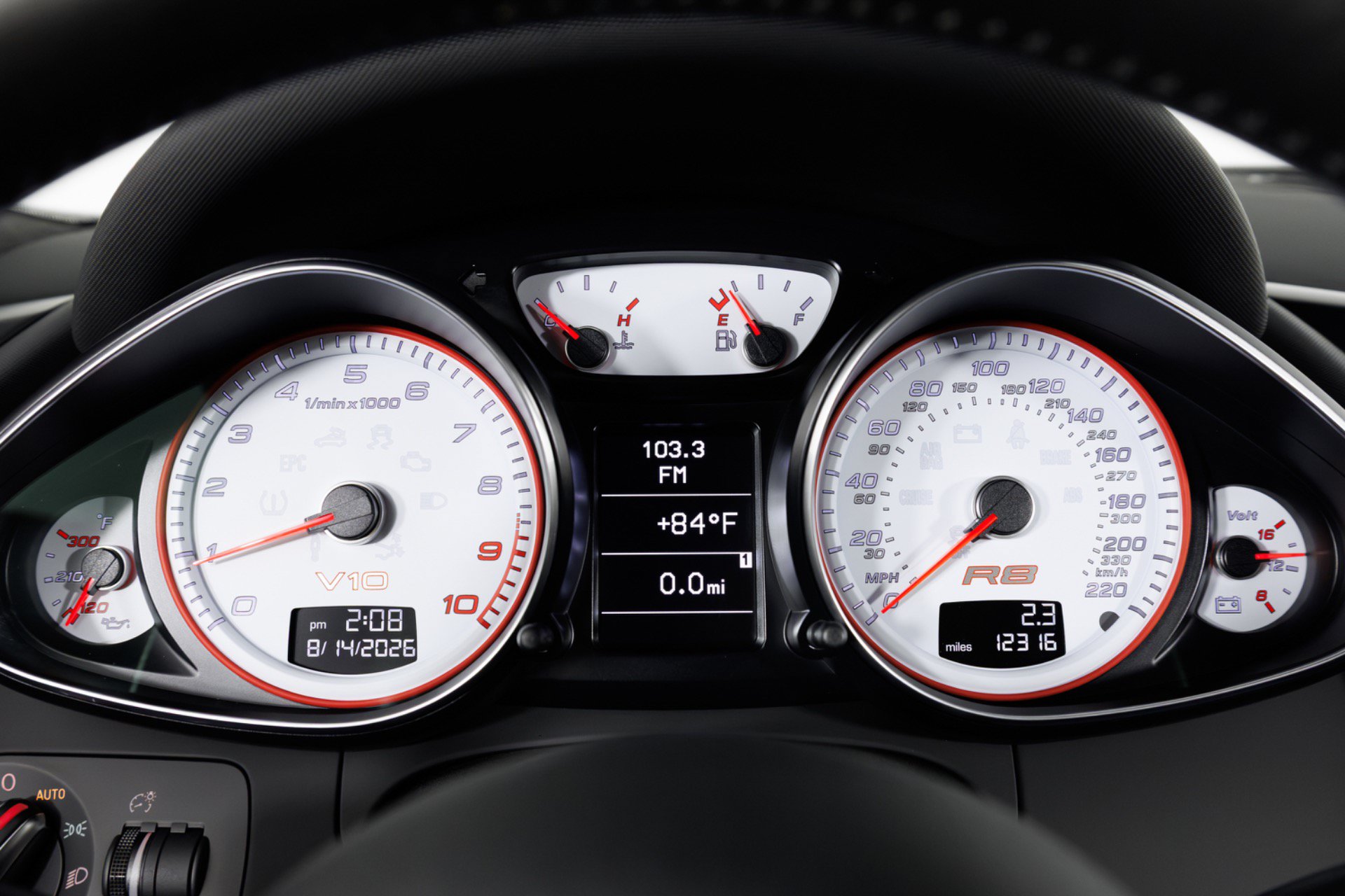 Used 2012 Audi R8 V10 AWD/4WD image 16