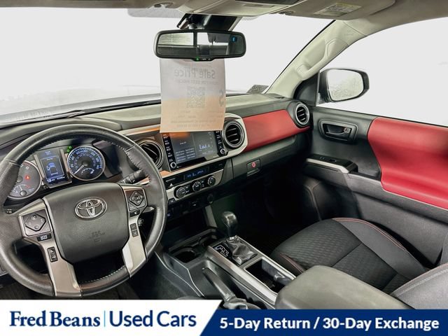 Used 2022 Toyota Tacoma SR5 AWD/4WD image 27