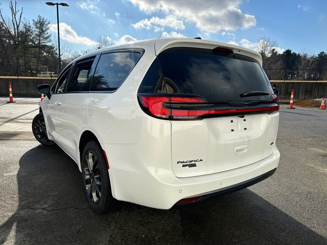 New 2026 Chrysler Pacifica Select image 8
