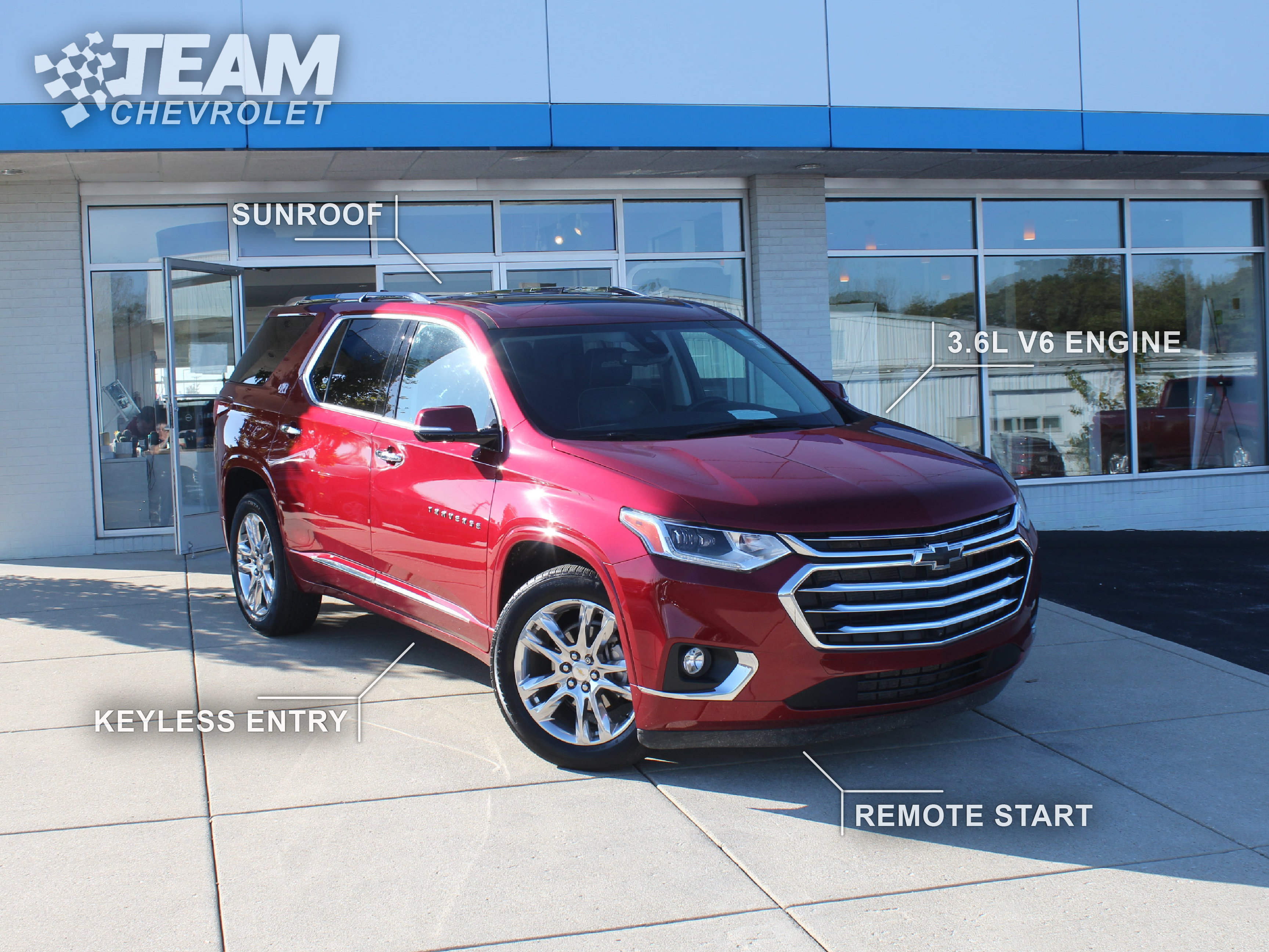 Used 2020 Chevrolet Traverse High Country FWD image 2