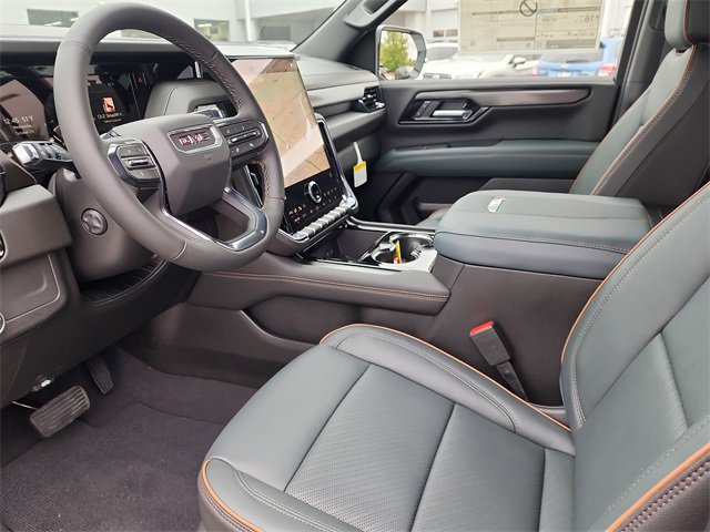 New 2026 GMC Yukon XL AT4 image 13