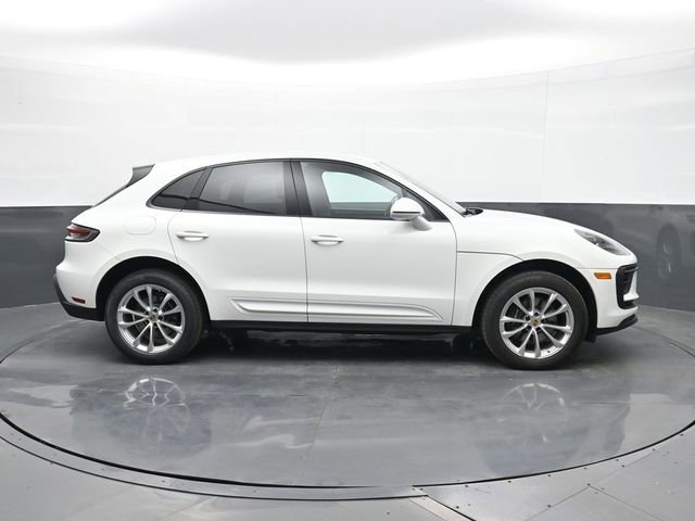 Certified 2023 Porsche Macan image 22