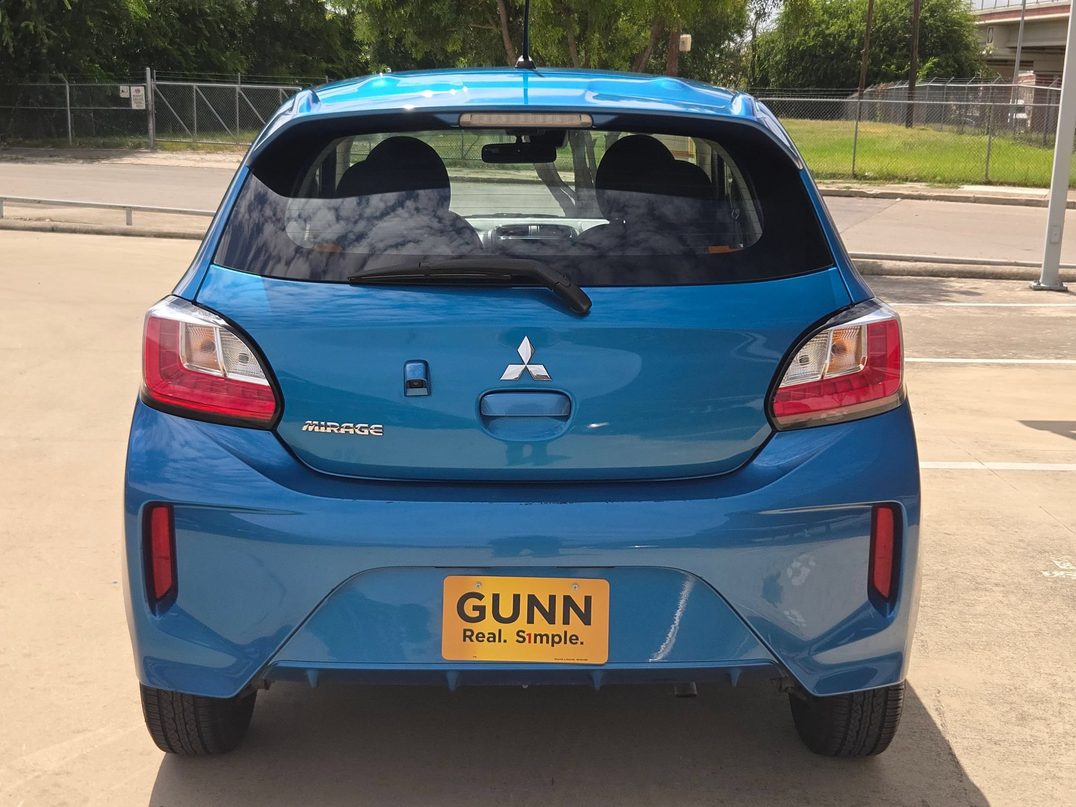 Used 2024 Mitsubishi Mirage ES FWD image 4