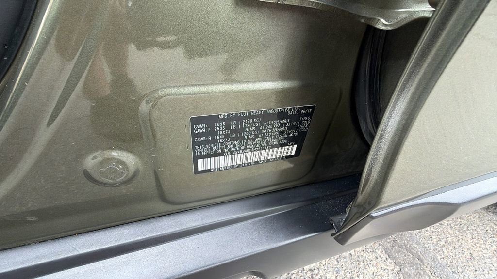 Used 2017 Subaru Outback 2.5i Limited image 34